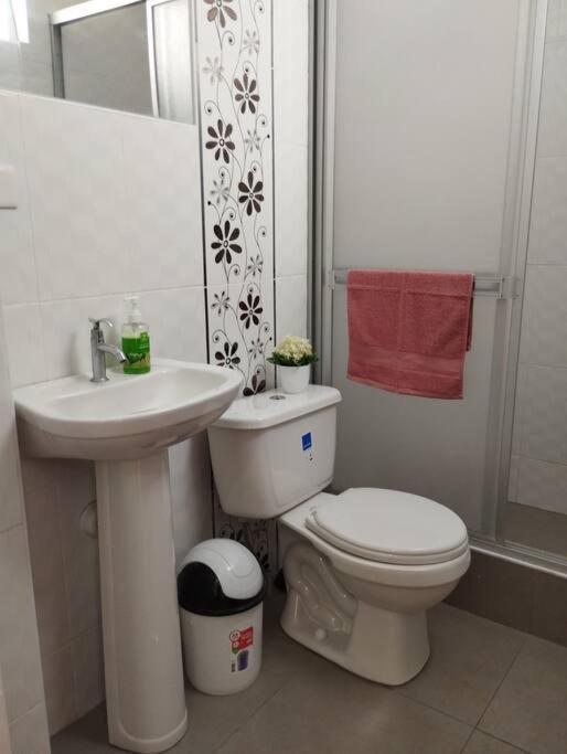 Apart Florencia, Piscina En El Verano! Incluye Parking Y Vigilancia 24 Horas! Tacna Dış mekan fotoğraf